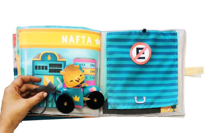 Libro de tela mi auto nuevo - Imagen 2